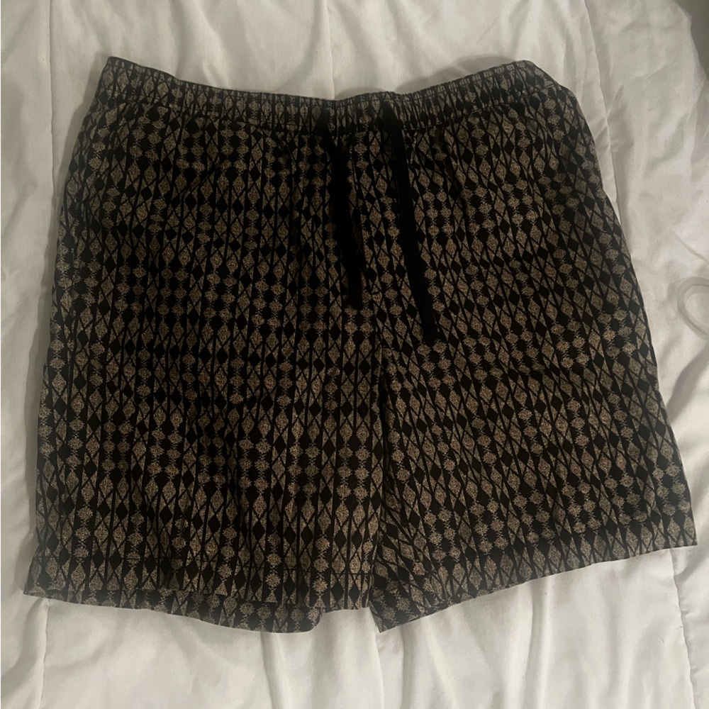 Banana Republic shorts cool design NWT
